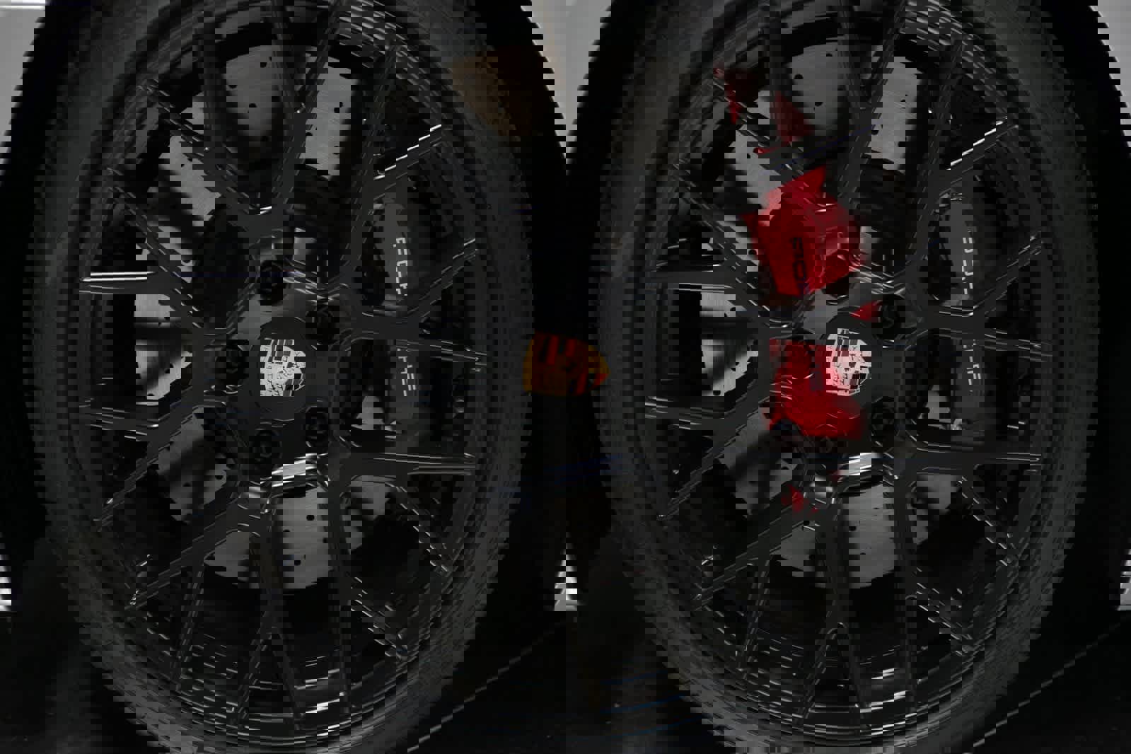 Used 2024 Porsche 911 Targa 4 GTS image 11