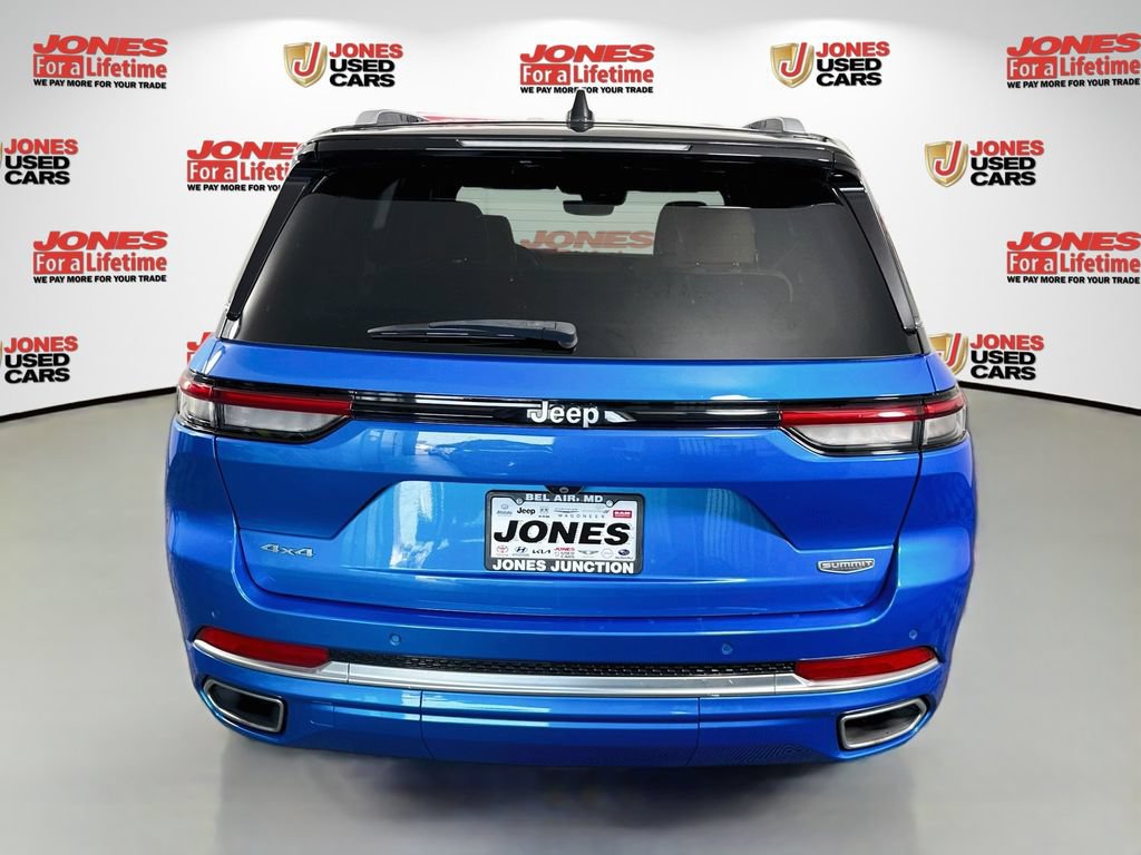 Used 2023 Jeep Grand Cherokee Summit AWD/4WD image 16