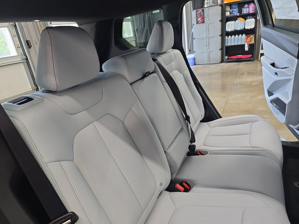 New 2026 Jeep Cherokee Limited AWD/4WD image 11