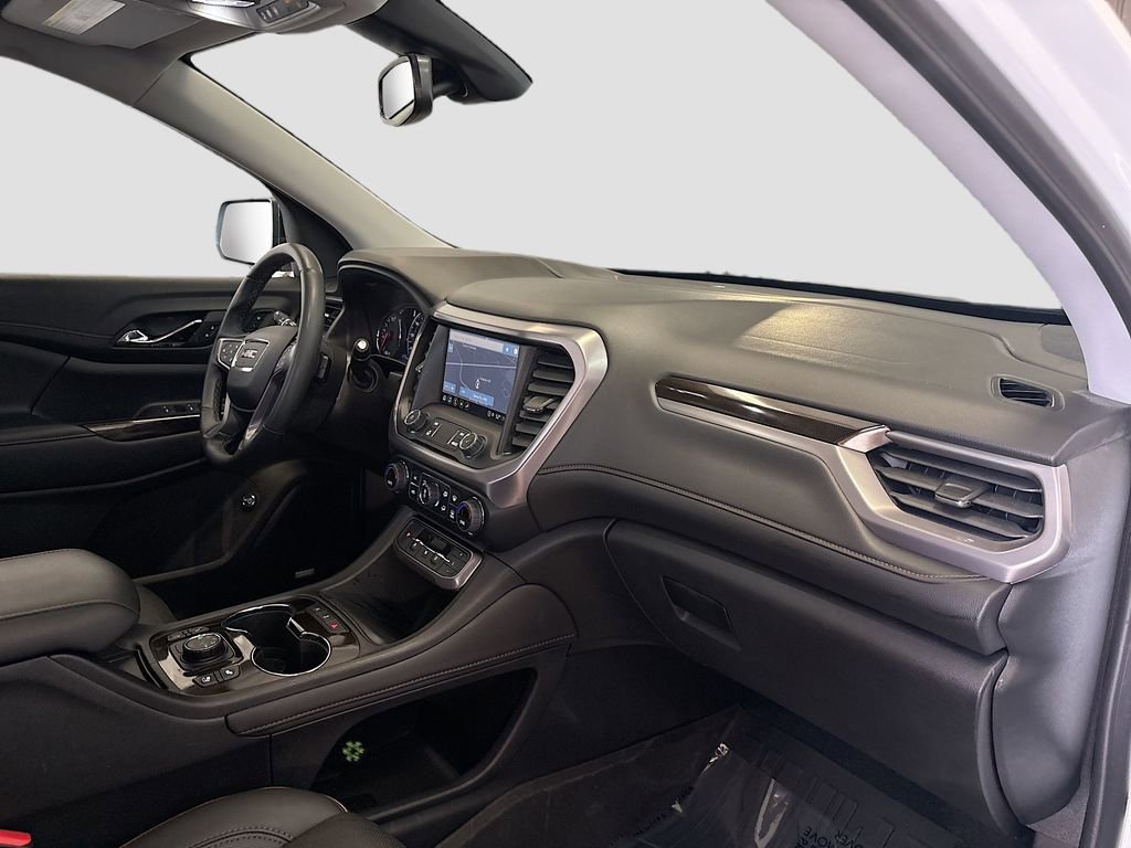 Used 2023 GMC Acadia AT4 w/ Technology Package AWD/4WD image 32