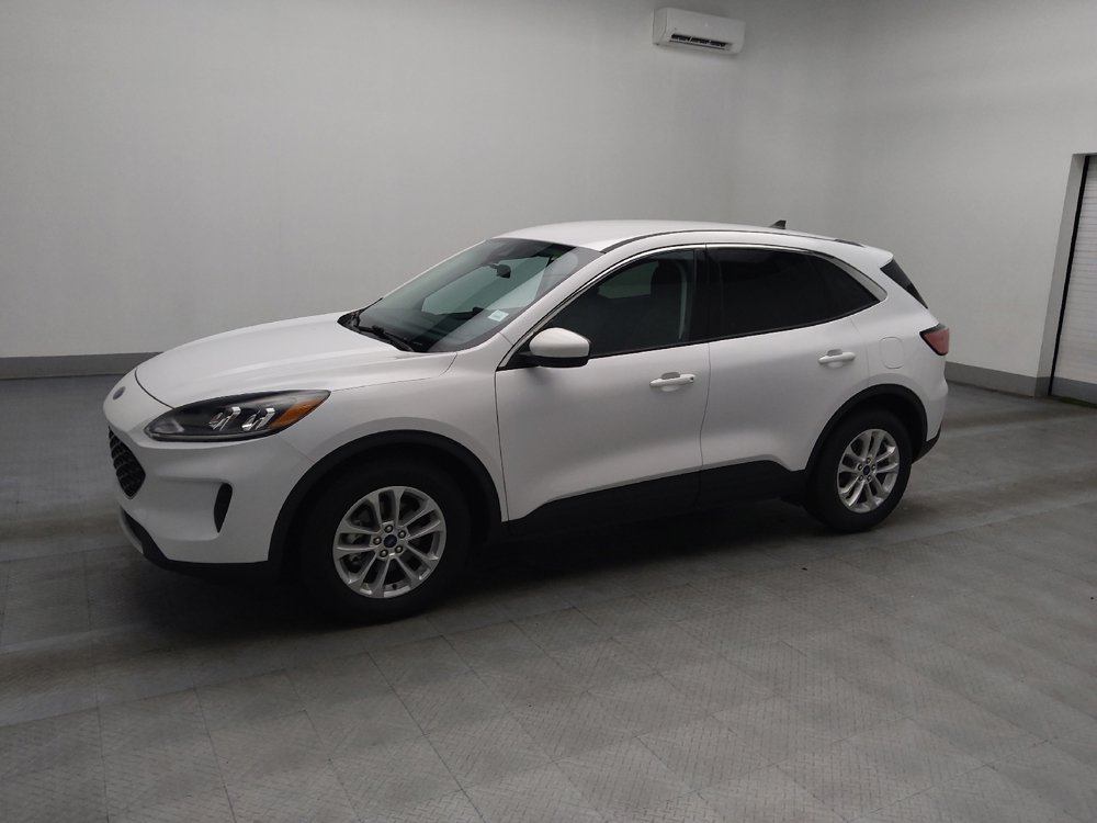 Used 2021 Ford Escape SE image 2