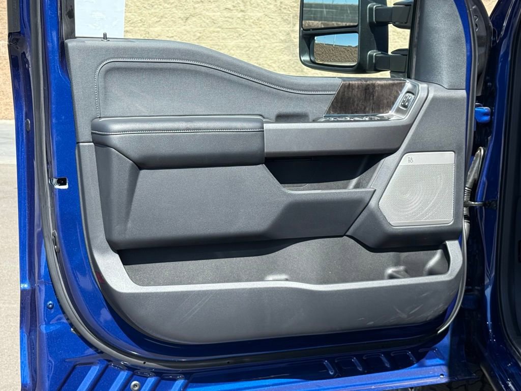 New 2026 Ford F250 4x4 Crew Cab Super Duty image 16