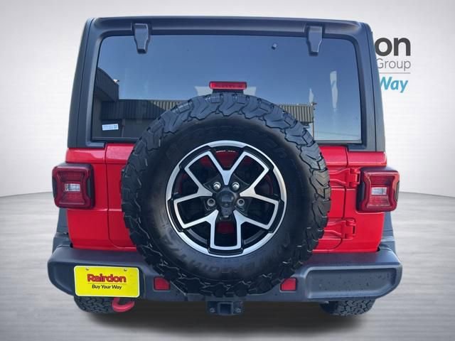 Used 2024 Jeep Wrangler Unlimited Rubicon AWD/4WD image 8