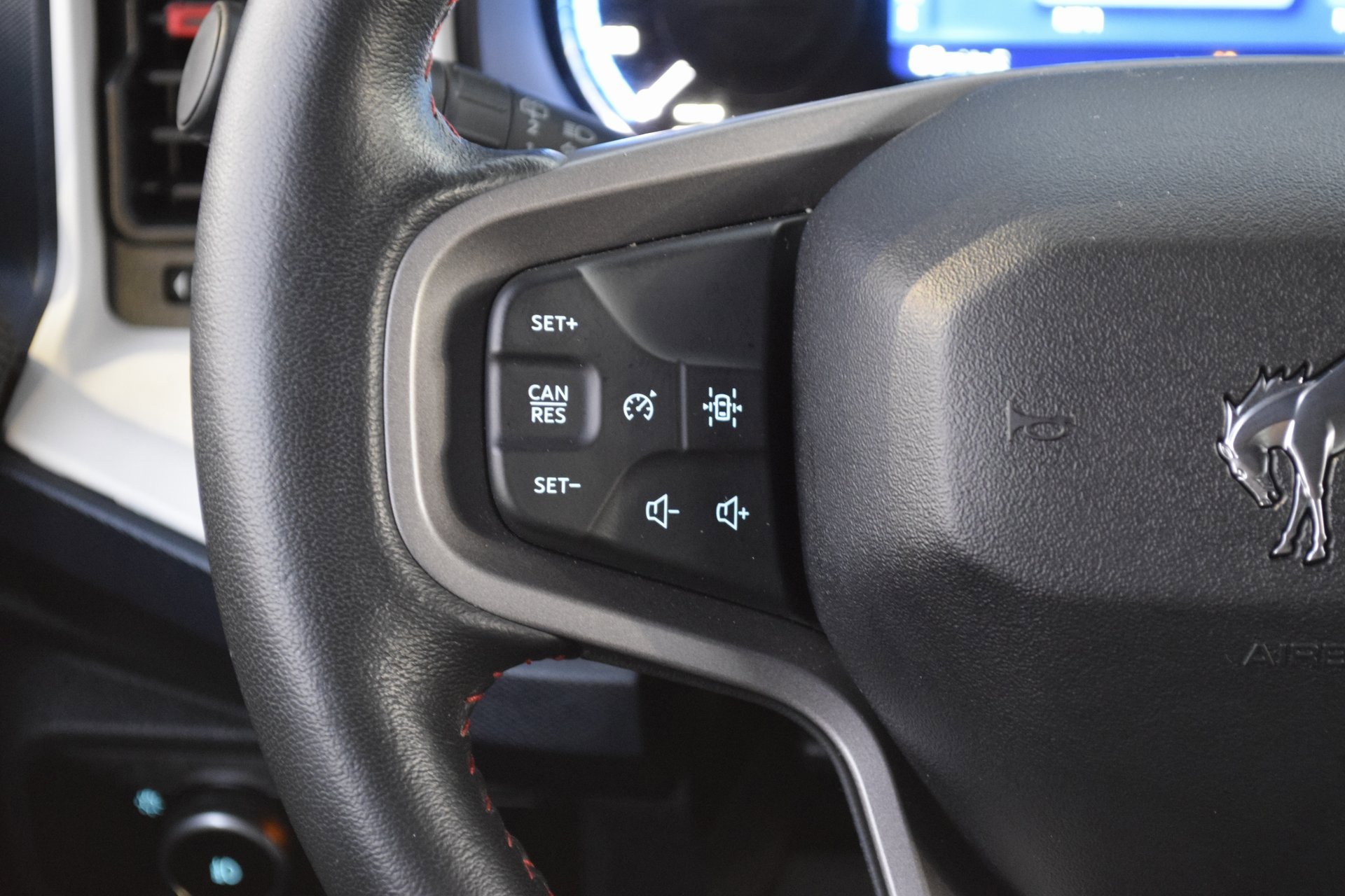 Certified 2024 Ford Bronco Heritage Edition image 12