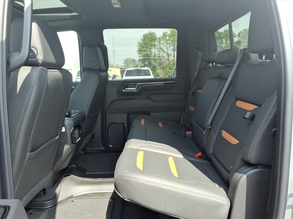 New 2026 GMC Sierra 2500 AT4 w/ AT4 Premium Plus Package image 15