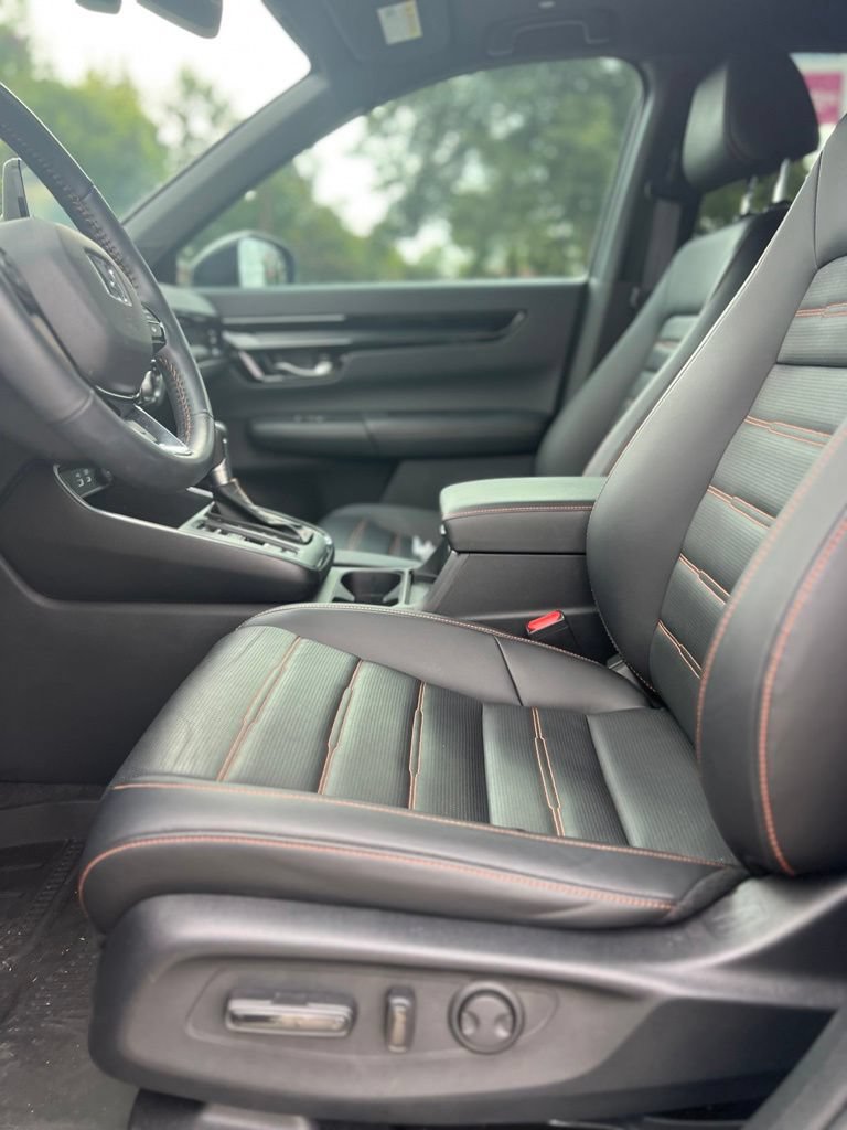 Used 2025 Honda CR-V Sport Touring image 12