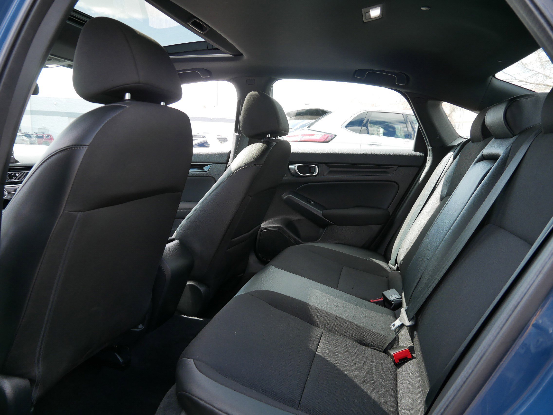 Used 2025 Honda Civic Sport image 33