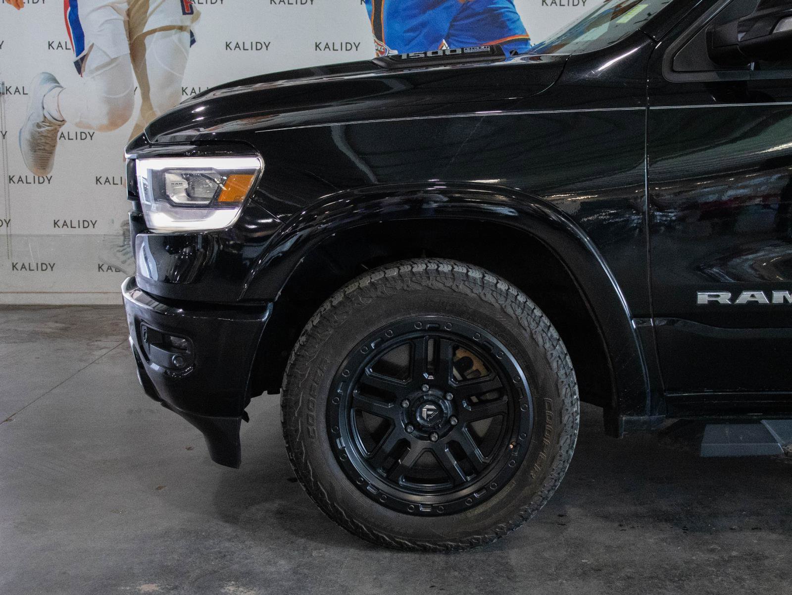 Used 2021 RAM 1500 Laramie w/ Sport Appearance Package image 16