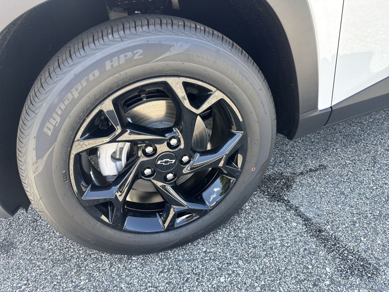 New 2026 Chevrolet Trax LT w/ Driver Confidence Package FWD image 8