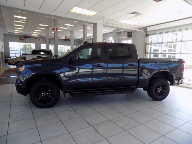 Used 2023 Chevrolet Silverado 1500 Custom Trail Boss AWD/4WD image 4