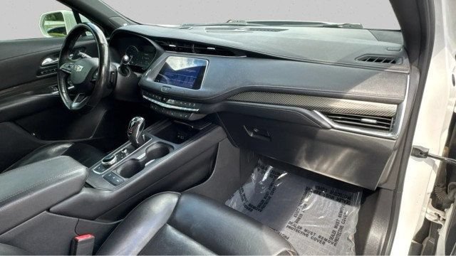 Used 2019 Cadillac XT4 Sport AWD/4WD image 15