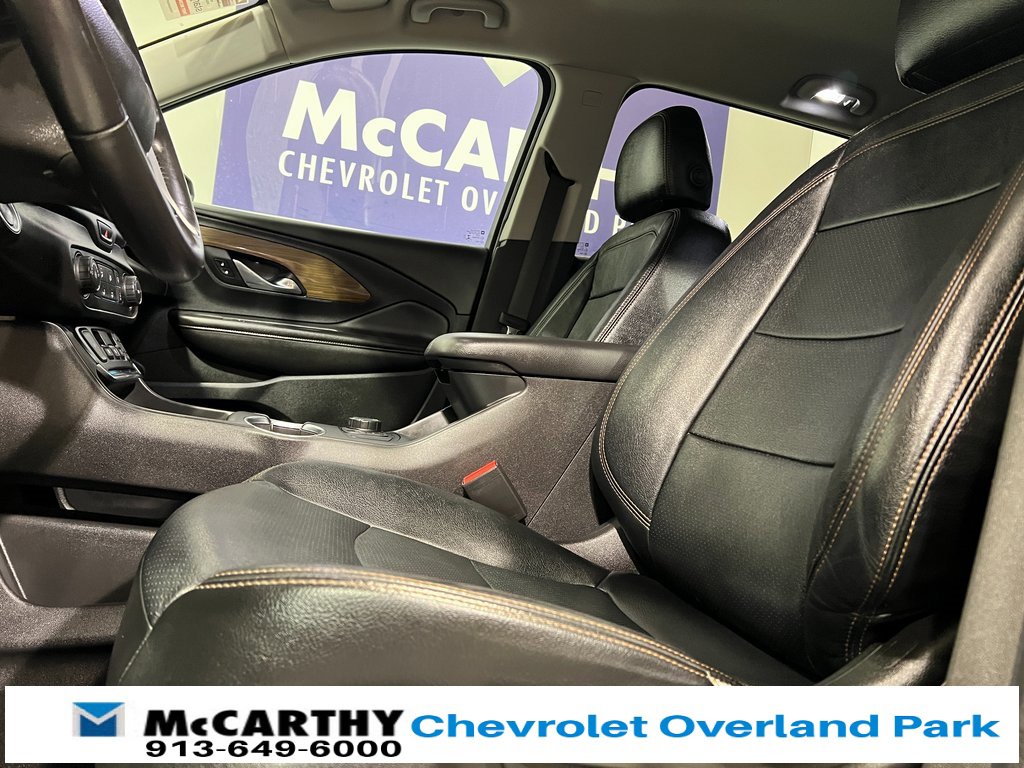 Used 2020 GMC Terrain SLE image 23