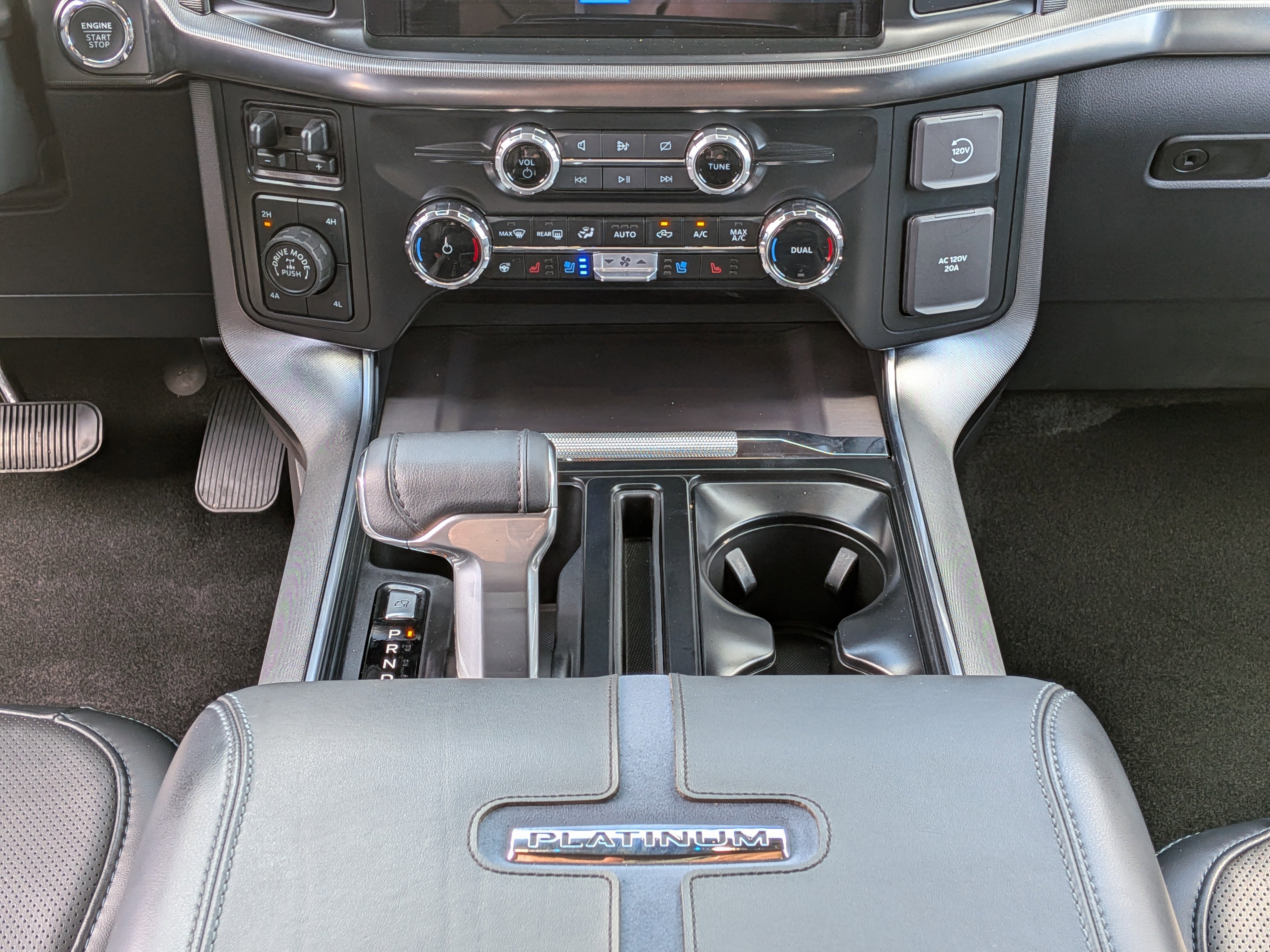 Used 2024 Ford F150 Platinum image 21