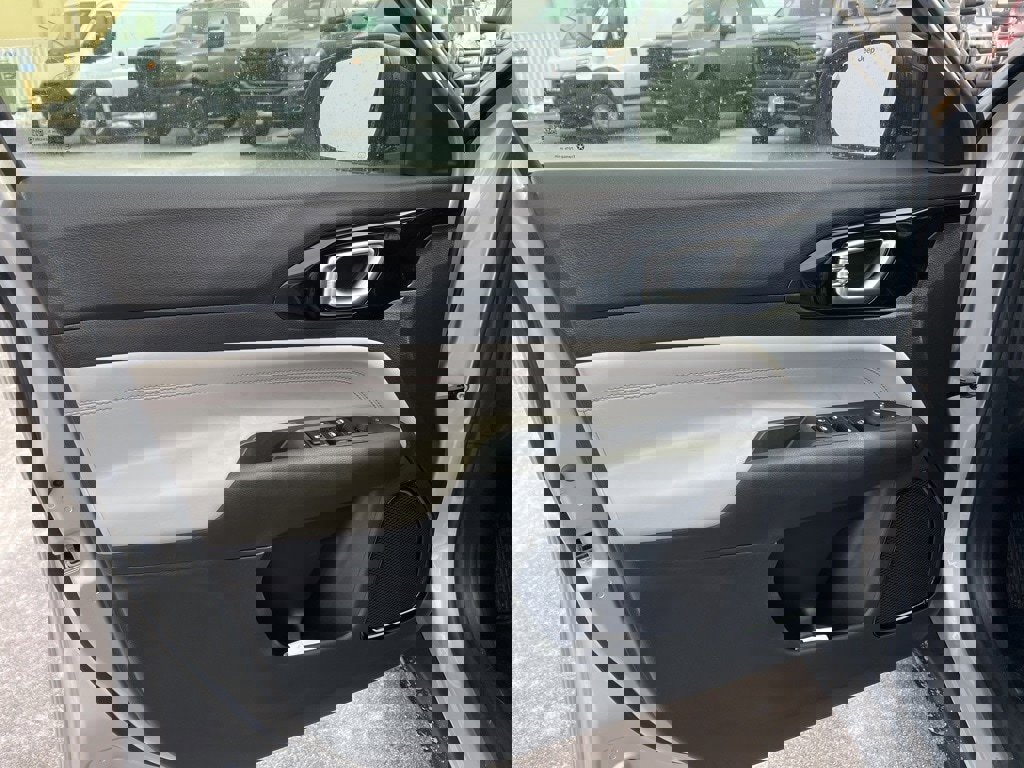 New 2026 Jeep Compass Limited image 18