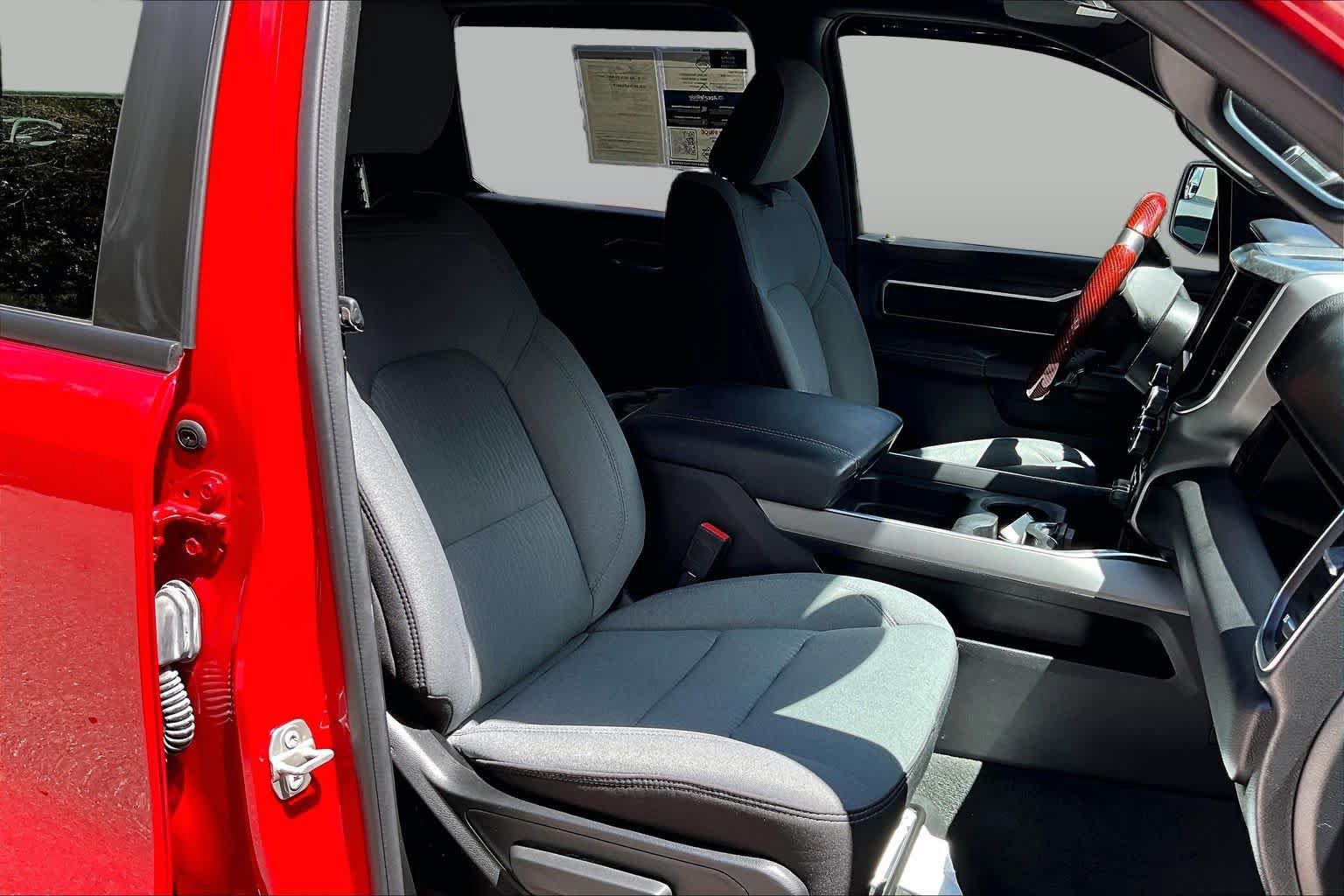 Used 2024 RAM 1500 Big Horn RWD image 9