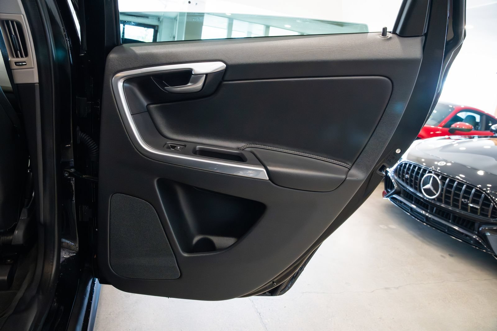 Used 2015 Volvo XC60 T5 Premier FWD image 21