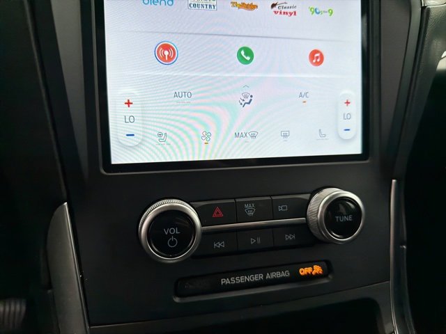 Used 2022 Ford Edge Titanium image 21