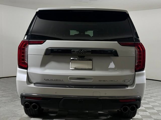 Used 2023 GMC Yukon XL Denali Ultimate w/ LPO, Floor Liner Package AWD/4WD image 7