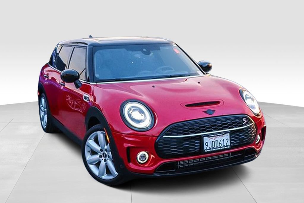 Used 2024 MINI Cooper Clubman S FWD image 2