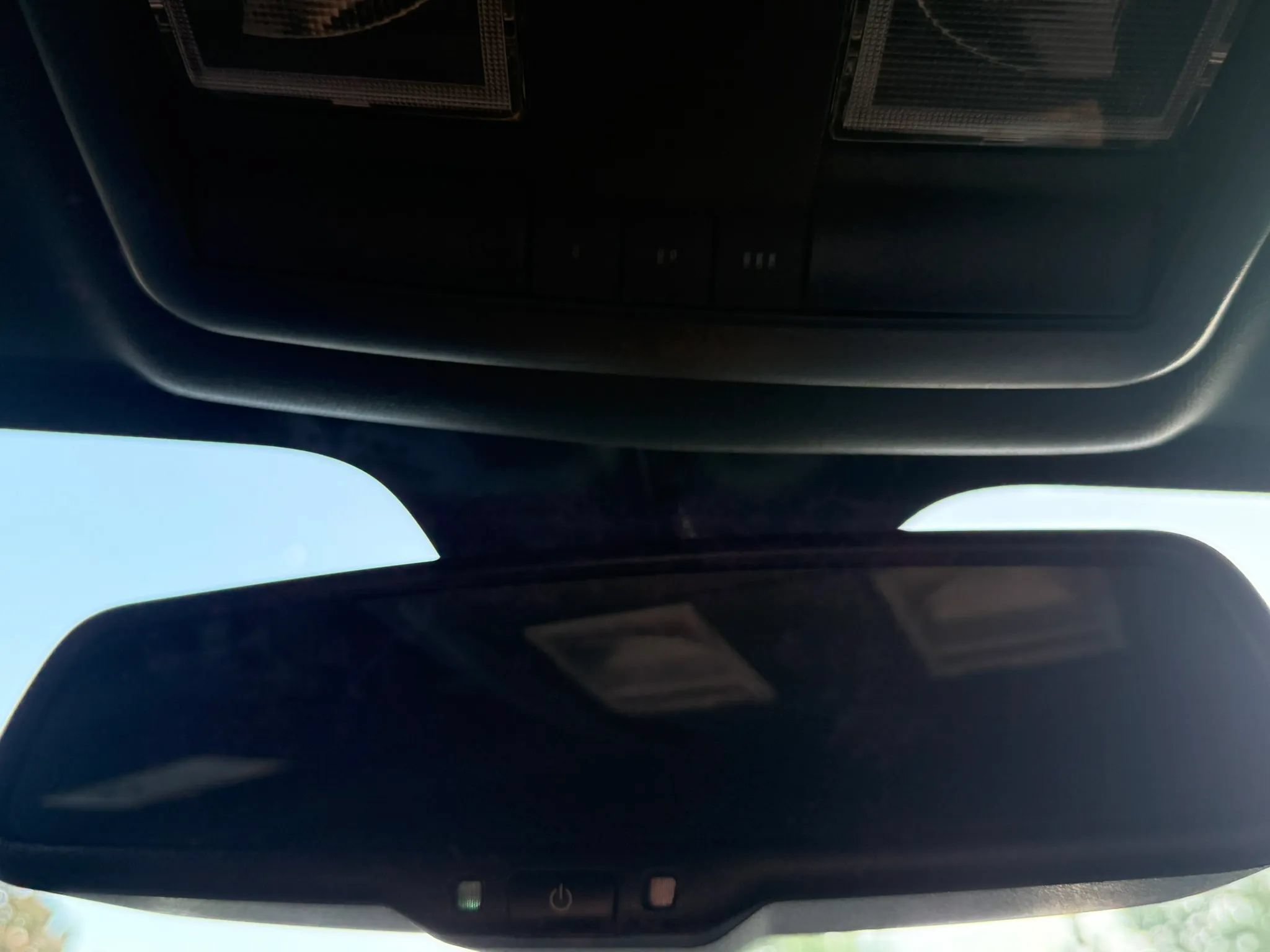 Used 2011 Dodge Challenger R/T w/ Electronics Convenience Group RWD image 47
