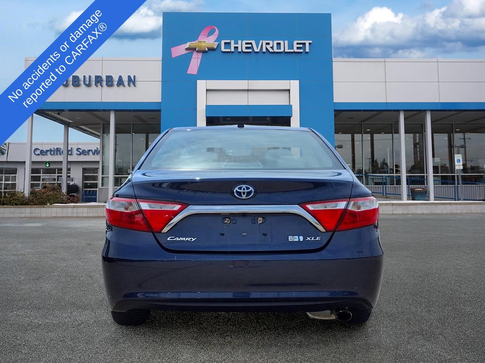 Used 2015 Toyota Camry XLE w/ Moonroof Package FWD image 7