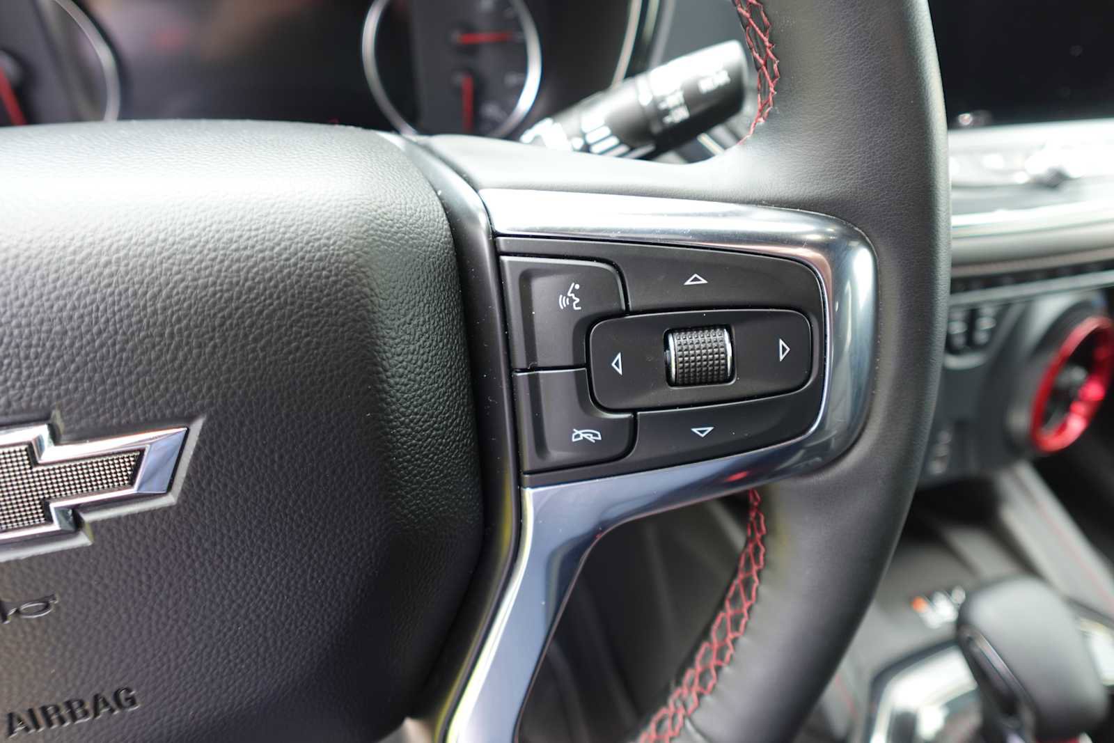 Used 2023 Chevrolet Blazer RS w/ Enhanced Convenience Package AWD/4WD image 16