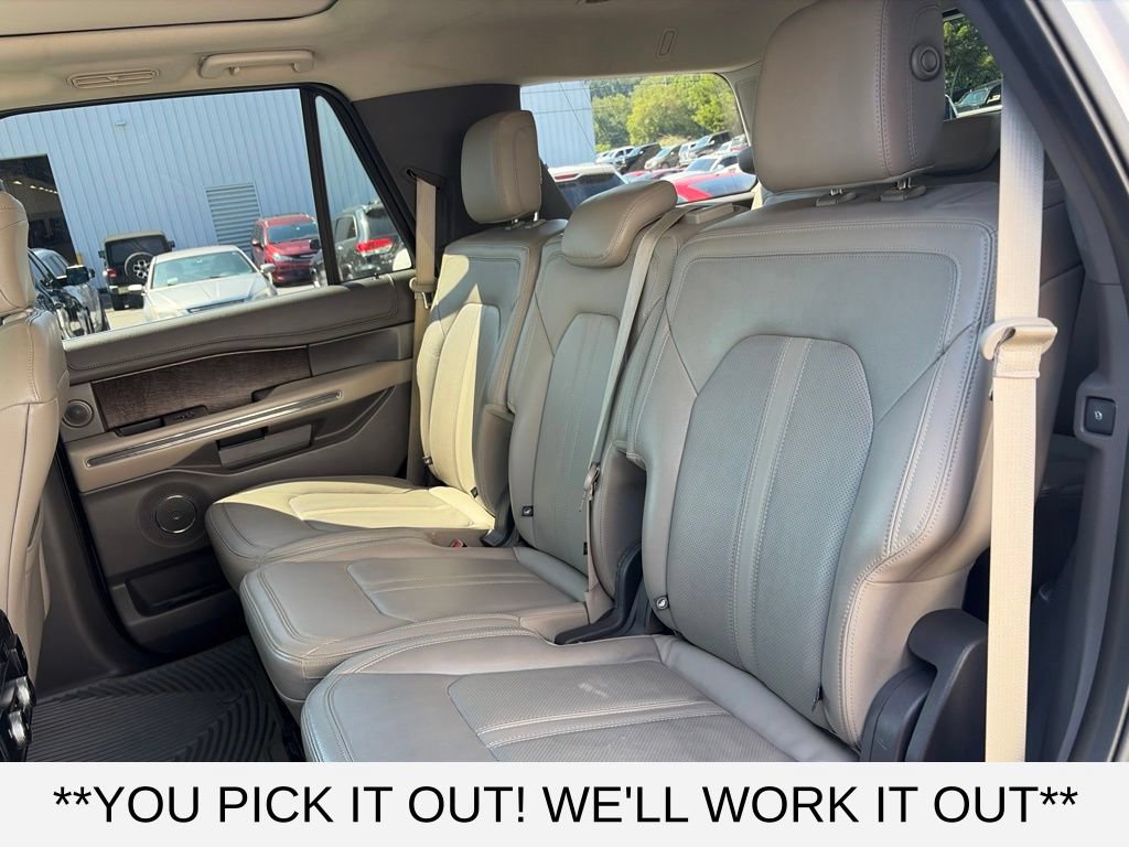 Used 2019 Ford Expedition Limited w/ Driver Assistance Package RWD image 10