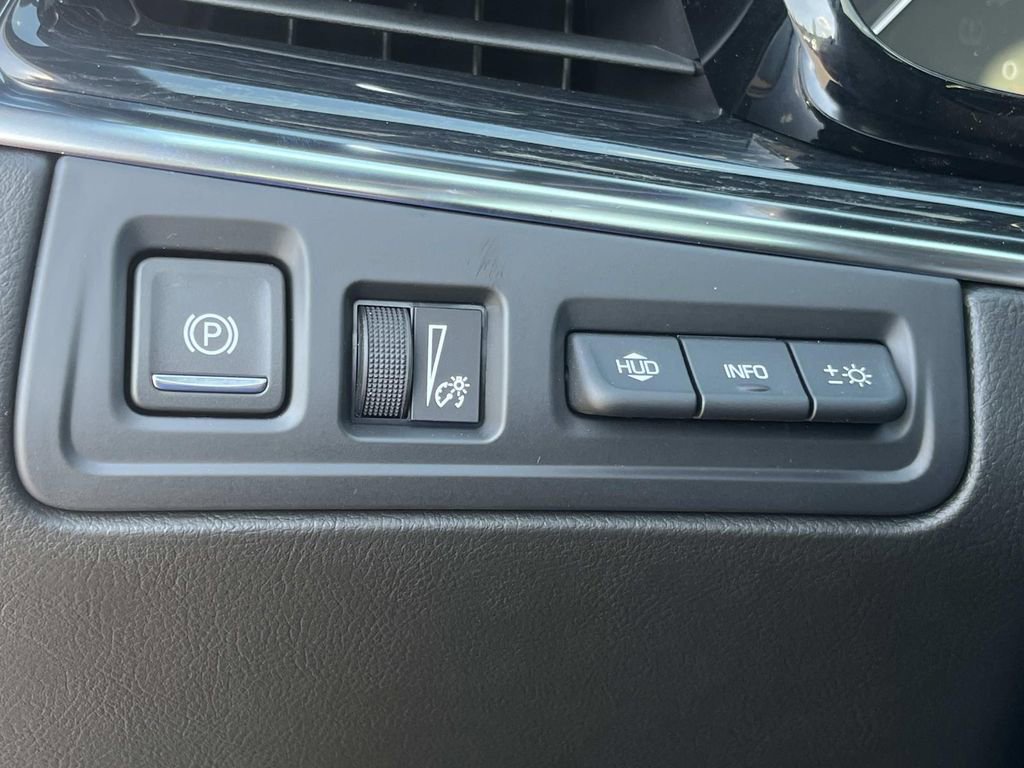 New 2025 Cadillac XT5 Premium Luxury w/ Technology Package image 28