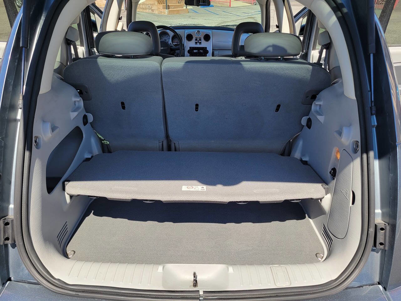 Used 2010 Chrysler PT Cruiser image 13