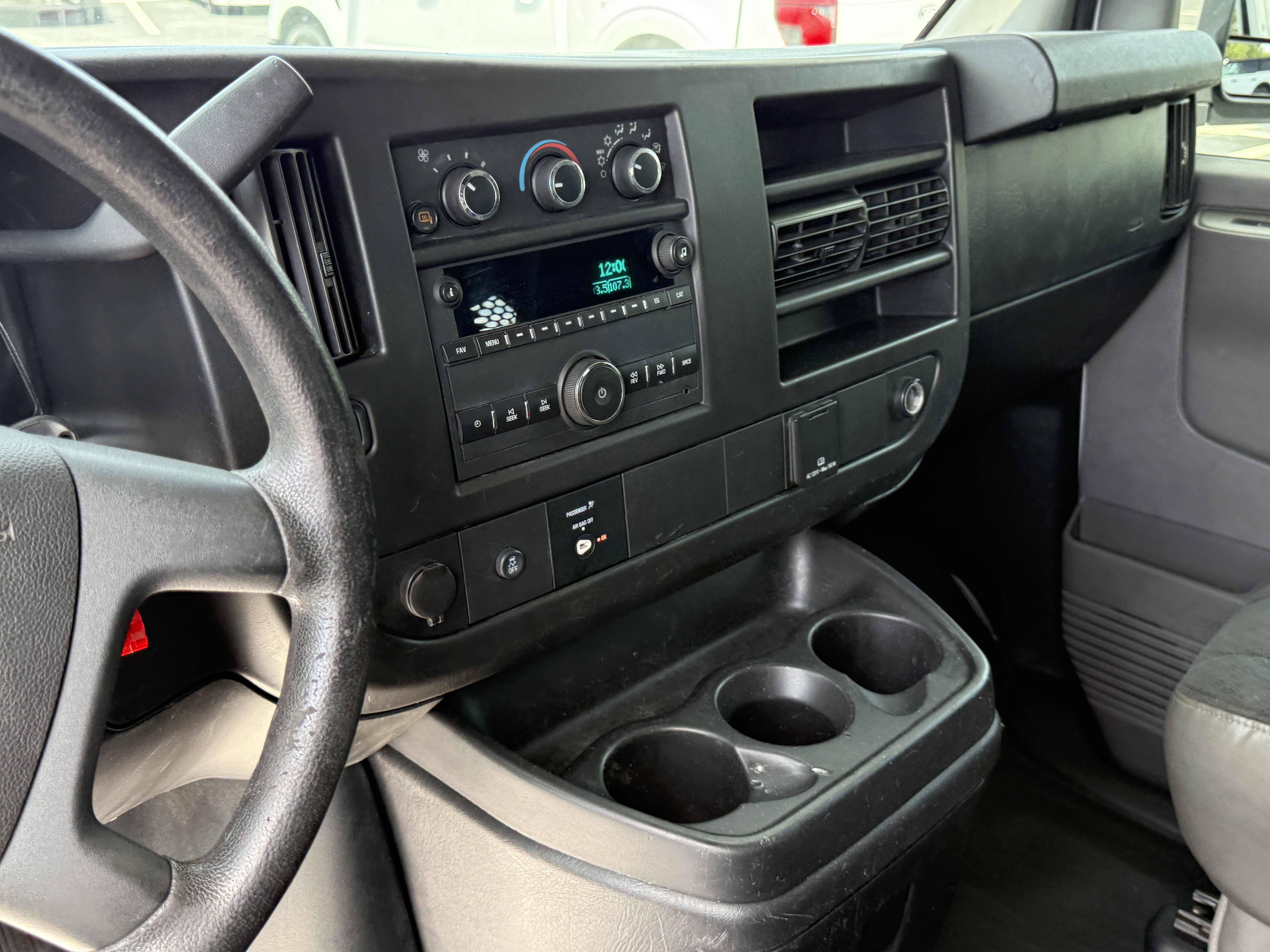 Used 2021 GMC Savana 2500 w/ Driver Convenience Package RWD image 13