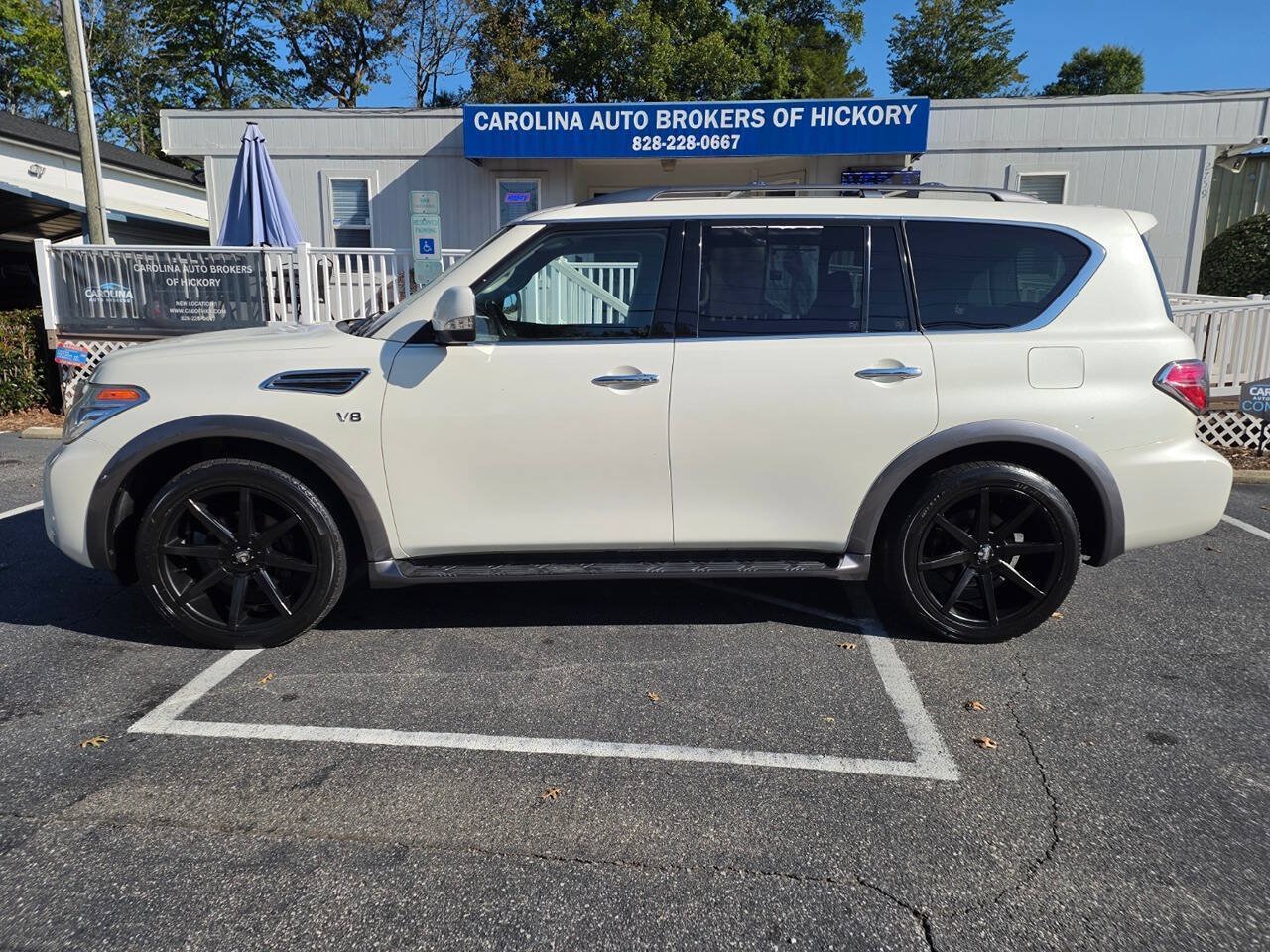 Used 2020 Nissan Armada SV w/ Driver Package AWD/4WD image 3