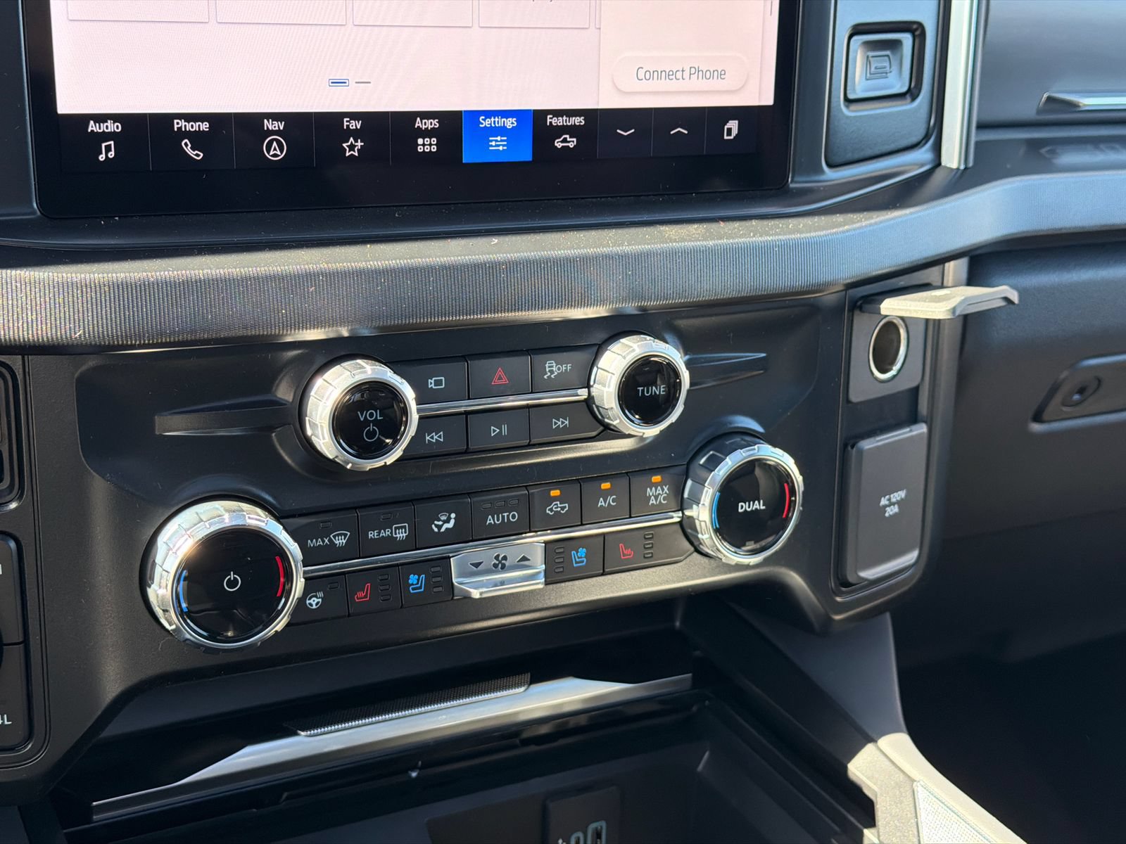 New 2026 Ford F350 Platinum AWD/4WD image 30