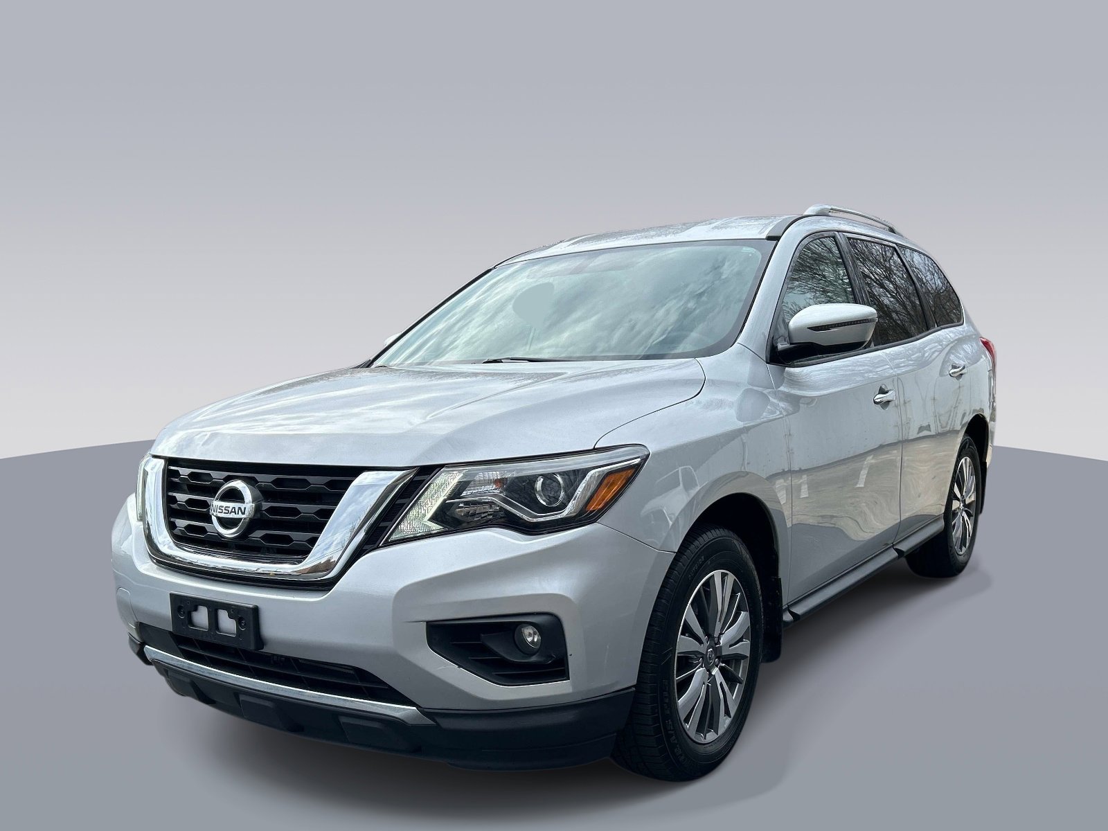 Used 2019 Nissan Pathfinder SV AWD/4WD image 7