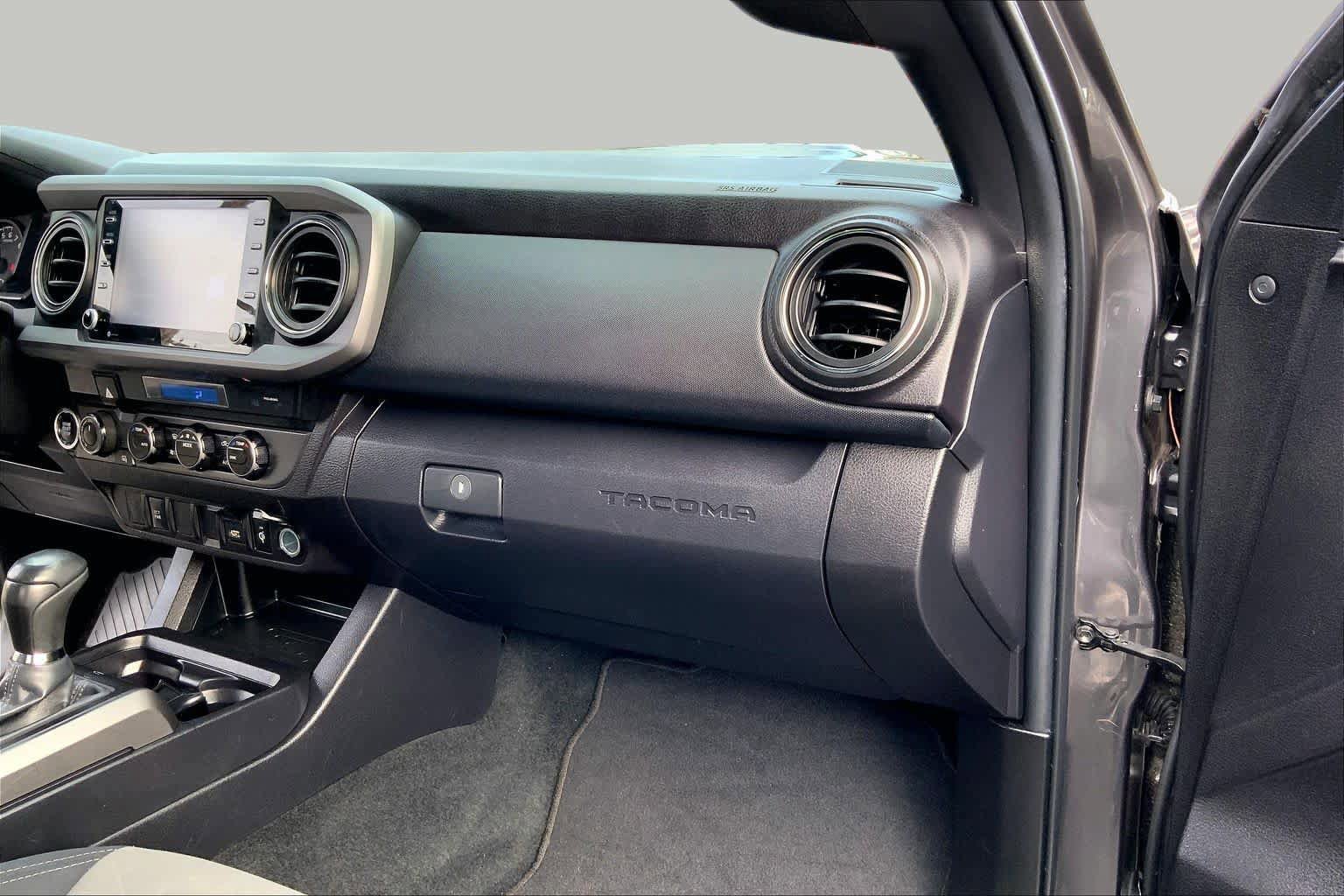 Used 2023 Toyota Tacoma TRD Sport AWD/4WD image 18