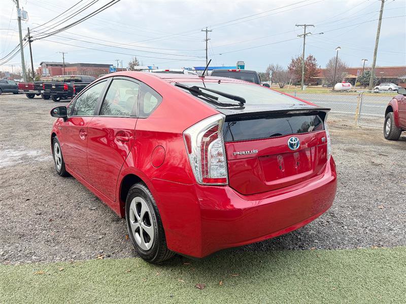 Used 2015 Toyota Prius Two FWD image 6