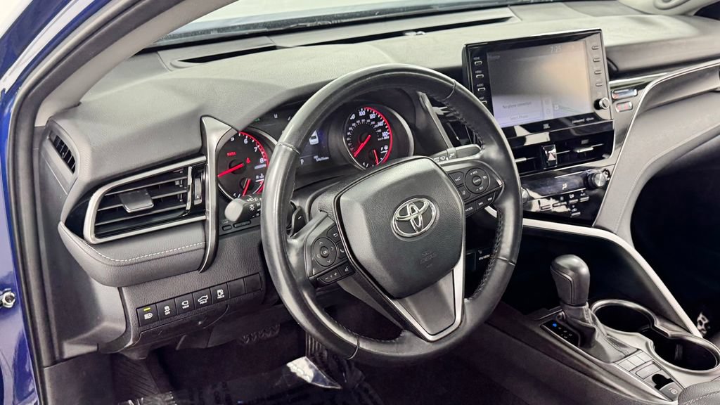 Used 2024 Toyota Camry XSE w/ Navigation Package FWD image 33