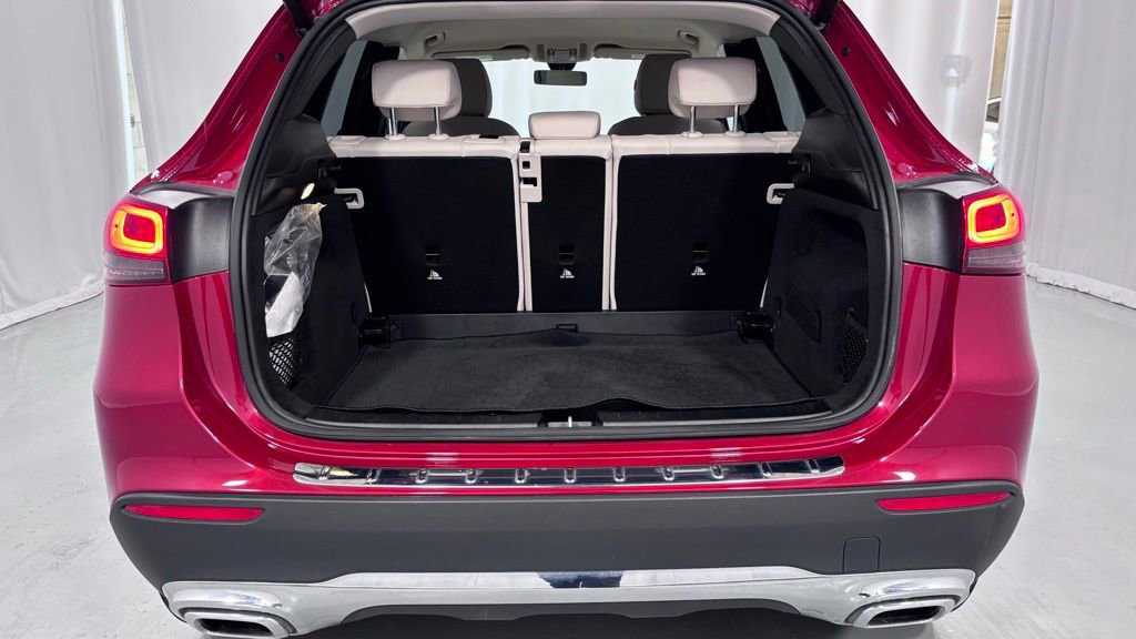 Certified 2023 Mercedes-Benz GLA 250 4MATIC image 28
