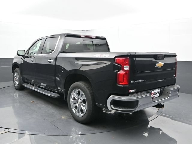 Used 2022 Chevrolet Silverado 1500 LTZ w/ LTZ Convenience Package II AWD/4WD image 10