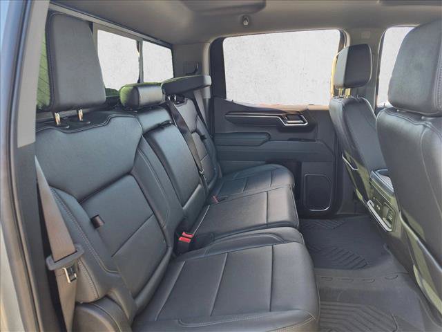 Used 2026 Chevrolet Silverado 1500 LT Trail Boss w/ Convenience Package II AWD/4WD image 18