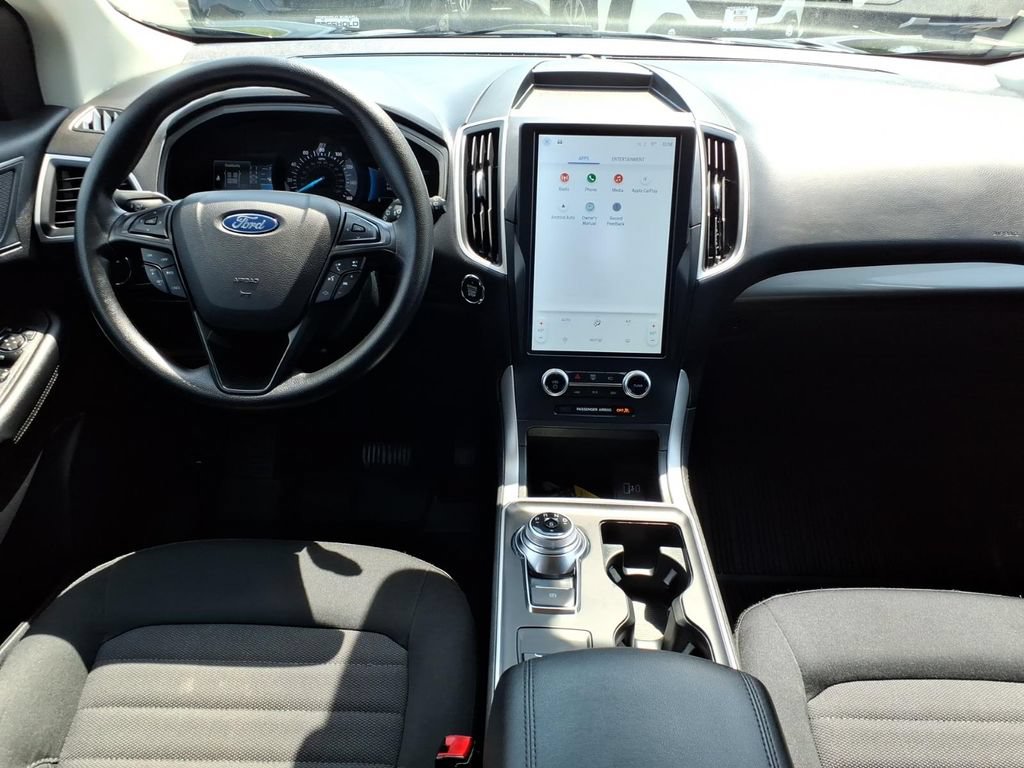 Used 2022 Ford Edge SE w/ Black Appearance Package AWD/4WD image 14