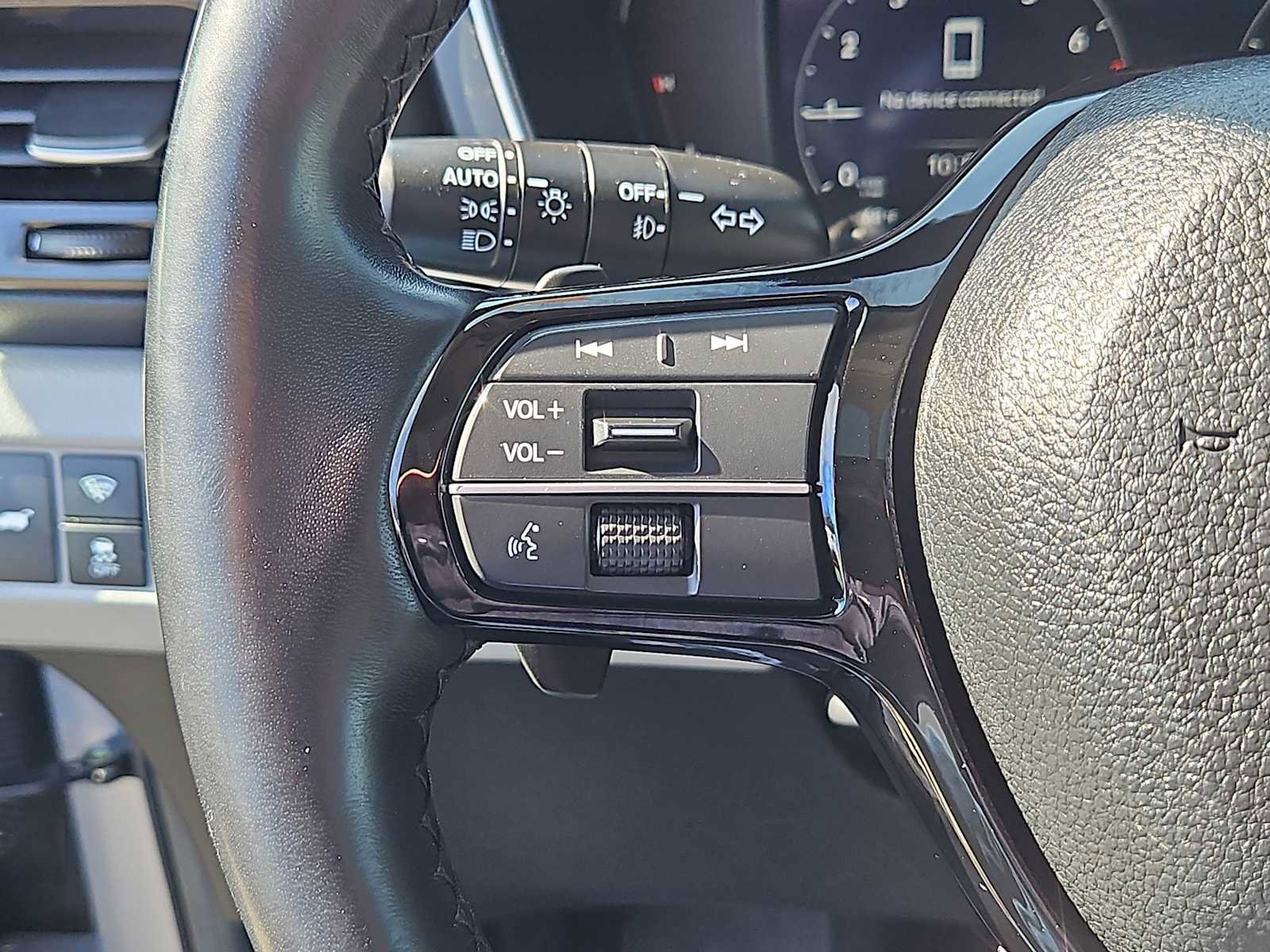 Certified 2023 Honda Pilot Elite image 26