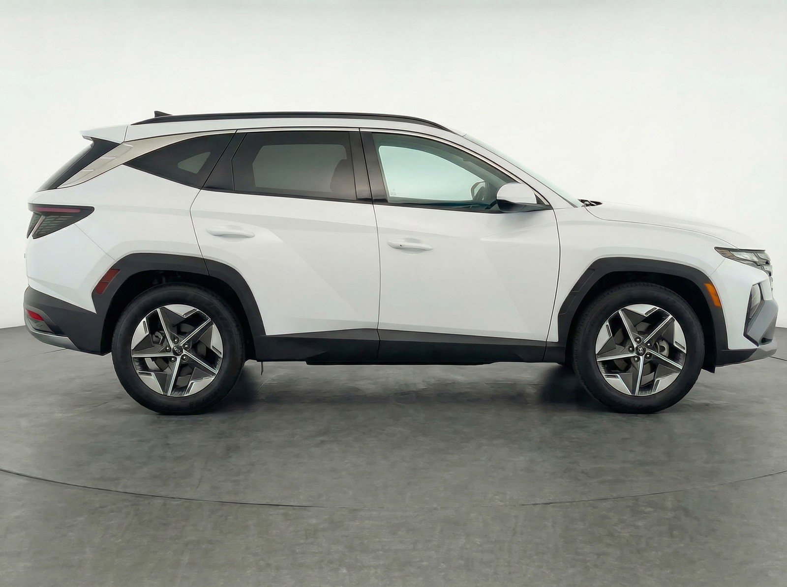 Used 2025 Hyundai Tucson SEL image 11