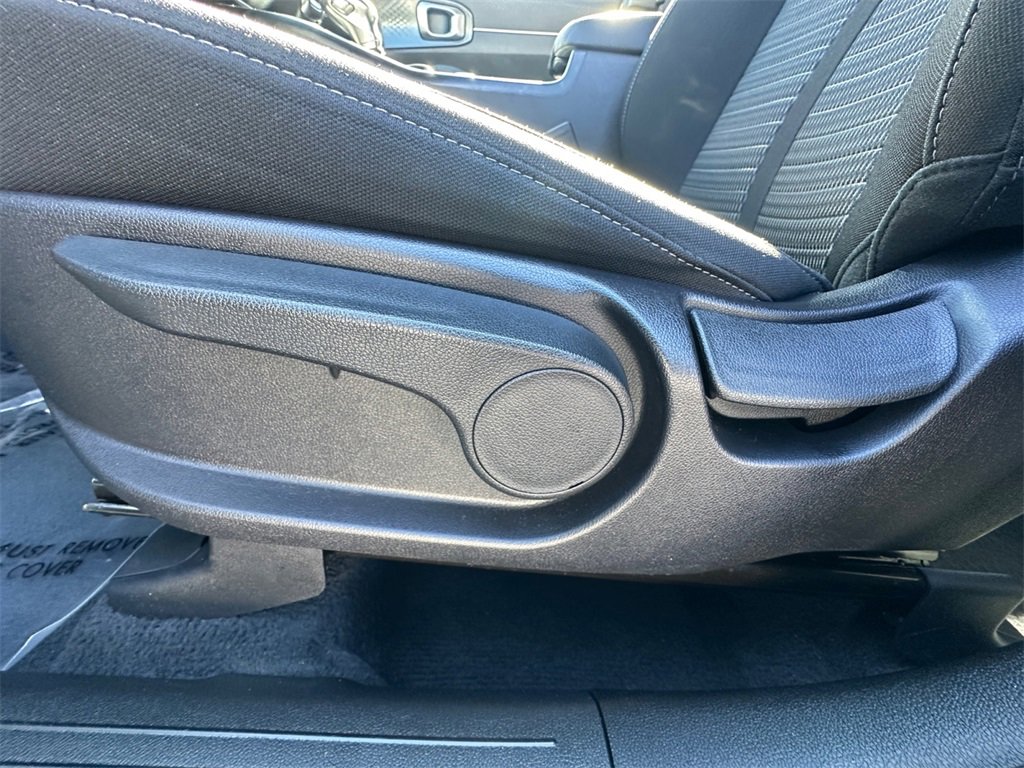 Used 2022 Kia Sorento LX image 10