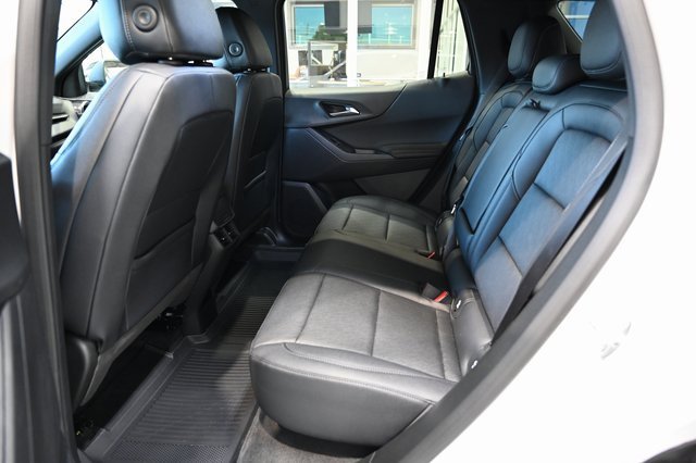 New 2026 Chevrolet Equinox LT w/ Convenience Package II image 11