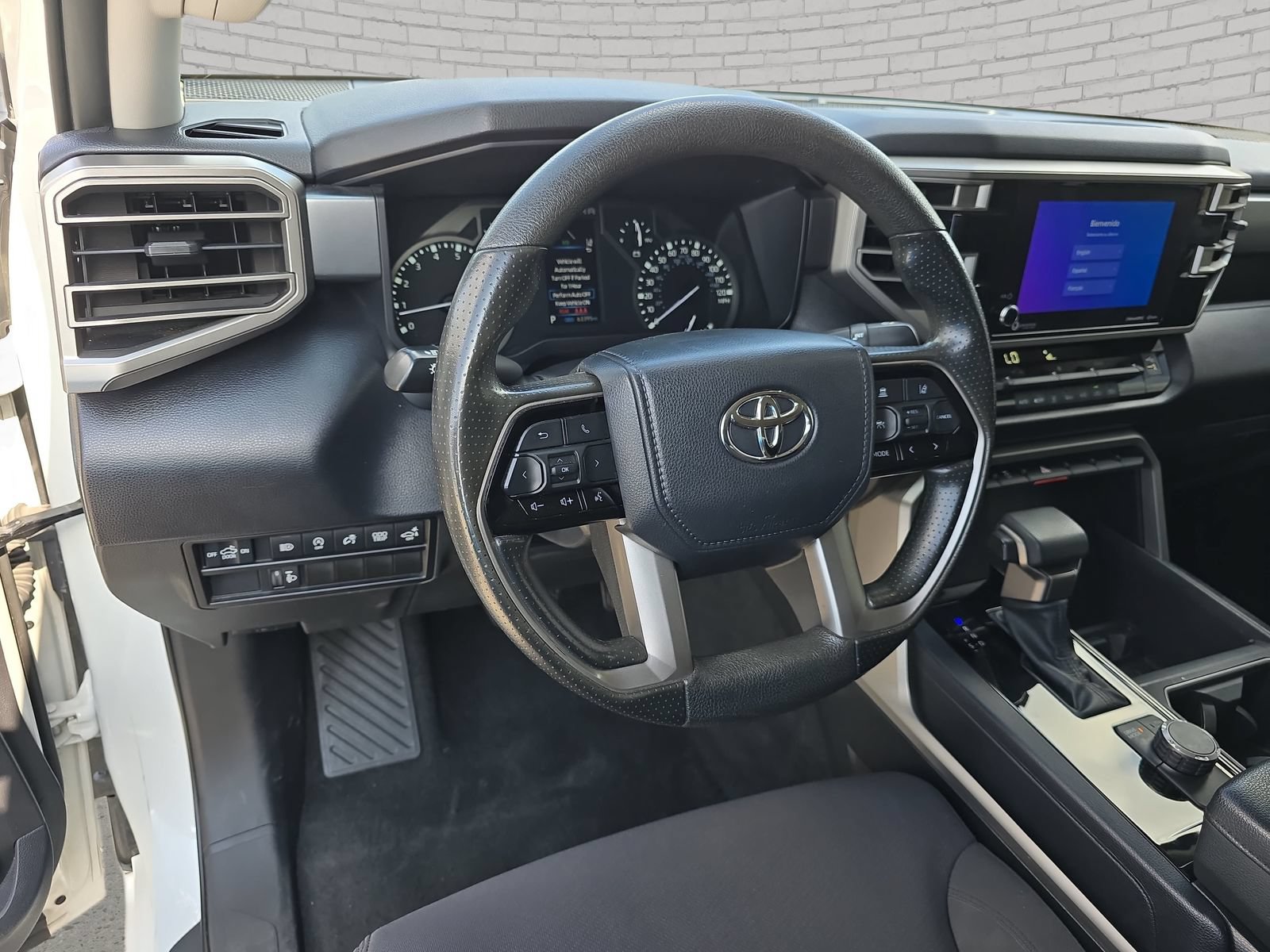 Used 2022 Toyota Tundra SR5 w/ Convenience Package RWD image 15