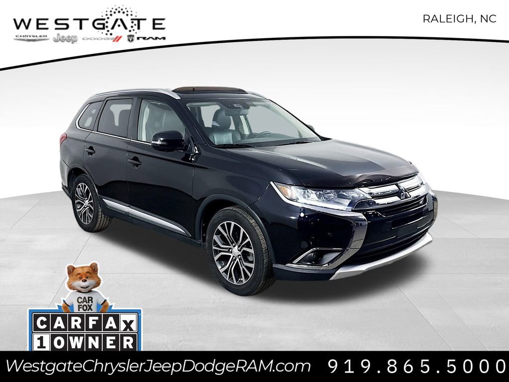 Used 2017 Mitsubishi Outlander SE