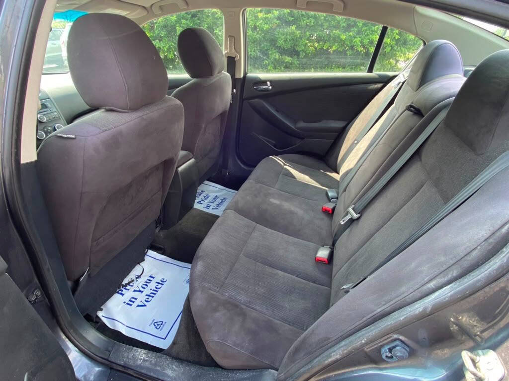Used 2012 Nissan Altima 2.5 S FWD image 8