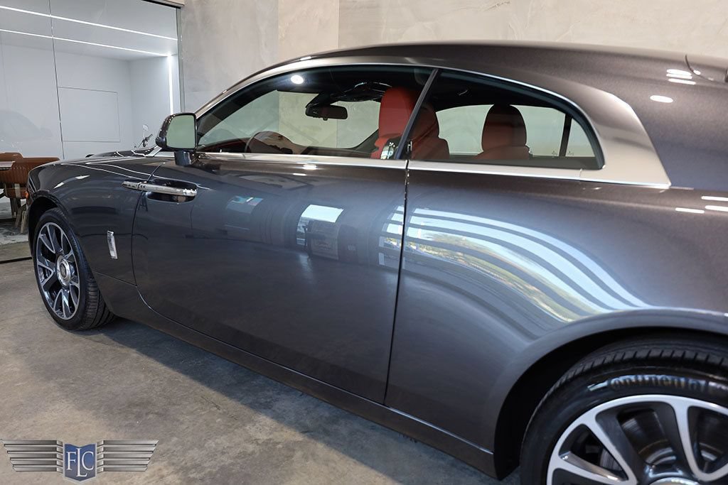 Used 2019 Rolls-Royce Wraith RWD image 11