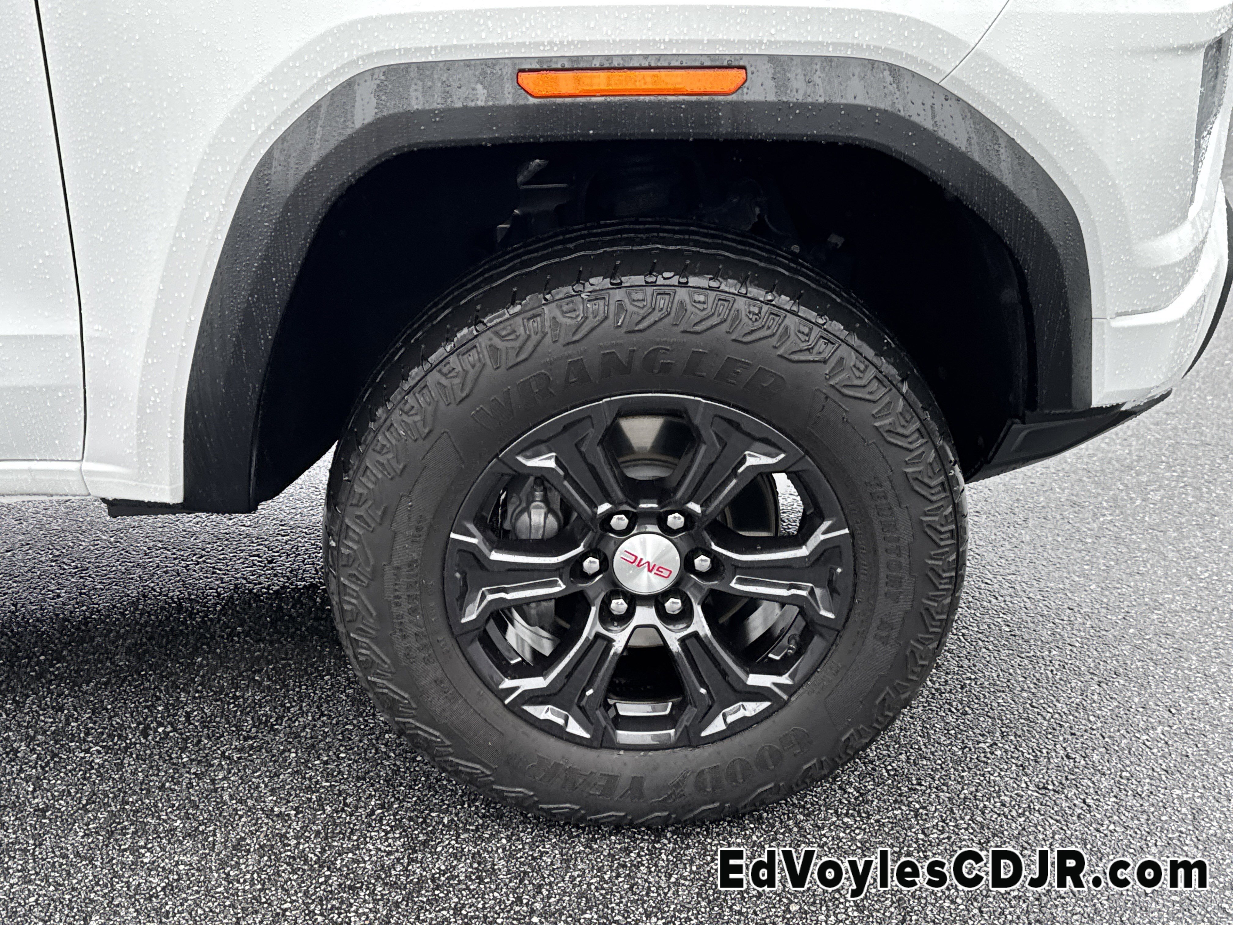 Used 2023 GMC Canyon Elevation w/ Convenience Package image 11