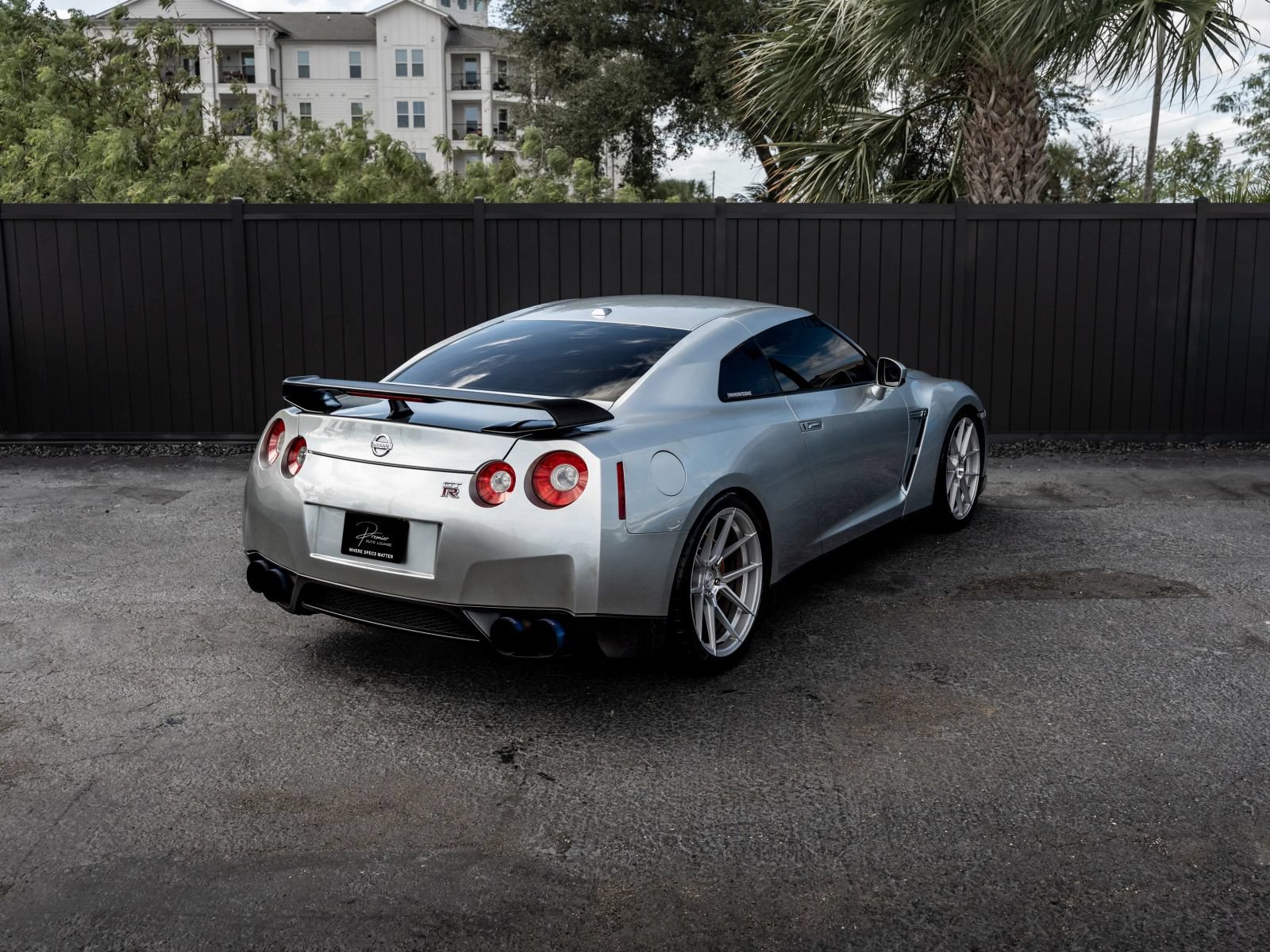 Used 2009 Nissan GT-R Premium AWD/4WD image 27